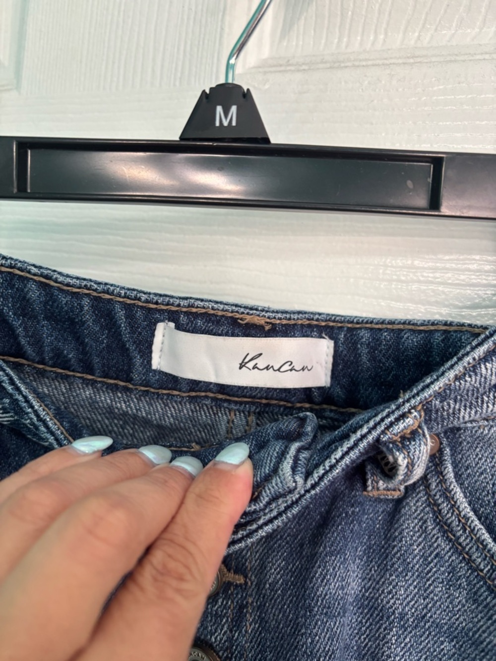 KanCan Denim Shorts size 9/28 - Picture 2 of 4